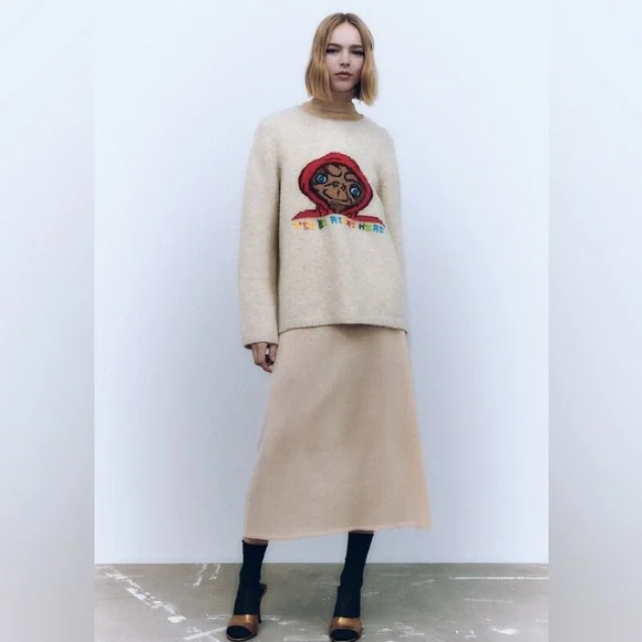 Zara Sweaters Zara Oversized Knit Sweater With Et The Extraterrestrial Poshmark